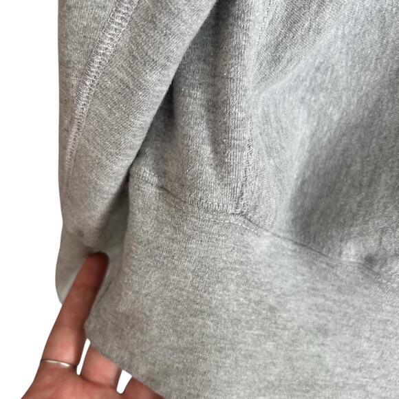 Vintage Wyoming Cowboys MV Sports Gray Crew Neck Sweatshirt Sz Large Collegiate - Picture 14 of 16